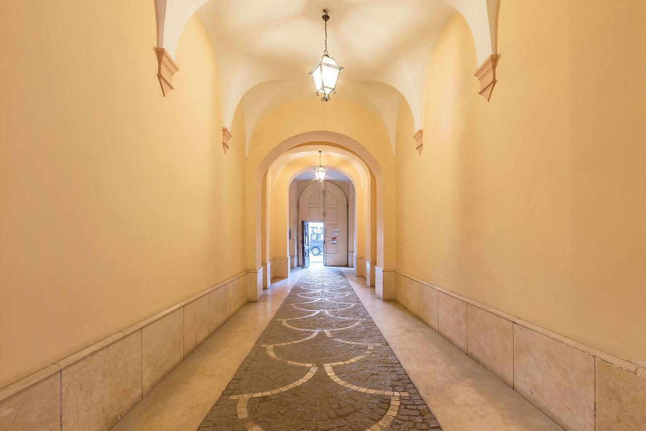 Sweet Little Suite Near Pantheon Rome Buitenkant foto
